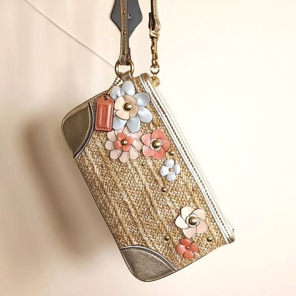 Coach Hamptons Straw Floral Applique Weekender Tote Coral/White & Wristlet NWT - Picture 12 of 17